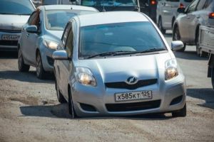 Дороги во Владивостоке – самые худшие в стране