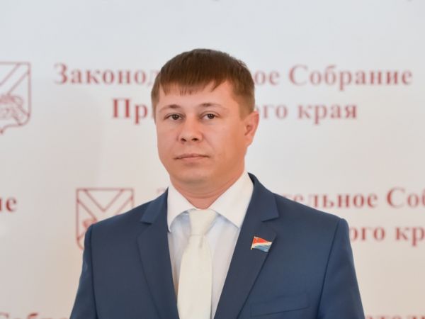 «Мой выход из партии не связан с идеологией»