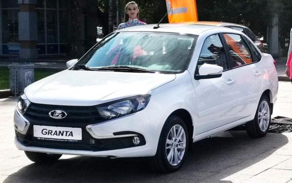 фото: ru.wikipedia.org |  «Полностью голые». АвтоВАЗ начал собирать антисанкционные автомобили