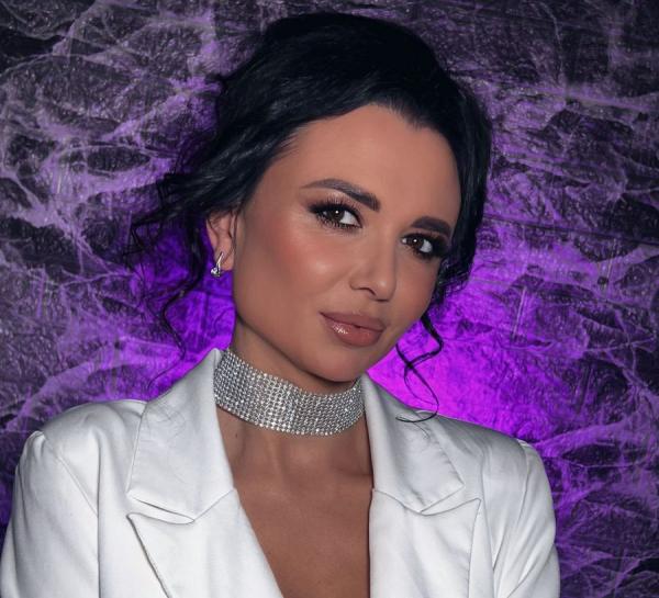 Екатерина Труханова, индивидуальный предприниматель, директор студии красоты «Глянец» в Фокино. Родилась в 1987 г. в Уссурийске, окончила с отличием школу № 8. В 2009 г. получила красный диплом ВИМО ДВГУ, «специалист в области международных отношений». ФОТО: предоставила Е. Труханова |  «Особенности маленького города связаны с менталитетом жителей»