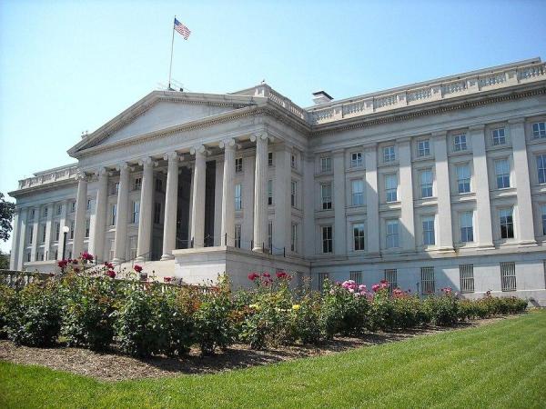 фото: ru.wikipedia.org |  США ударили по простым россиянам. Цены на товары начнут меняться