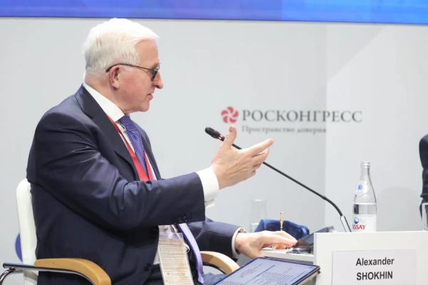 Сигнал Шохину: обеспечение госзащиты интересов бизнеса и контроль за действиями властей